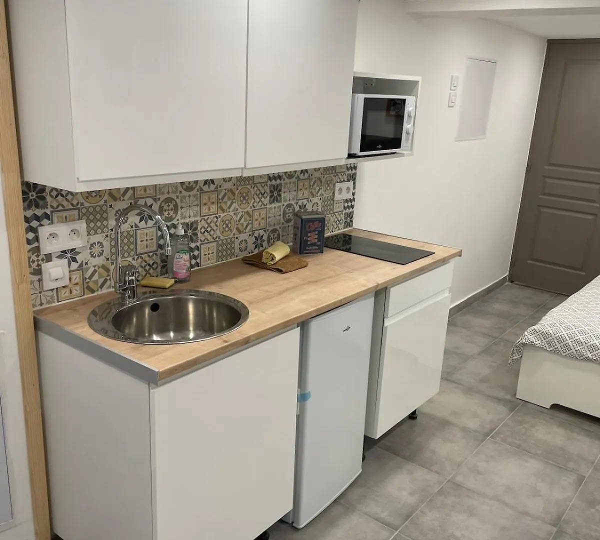 Apartment Studio Centre Historique Port La Ciotat - Le 25B Piroddi France