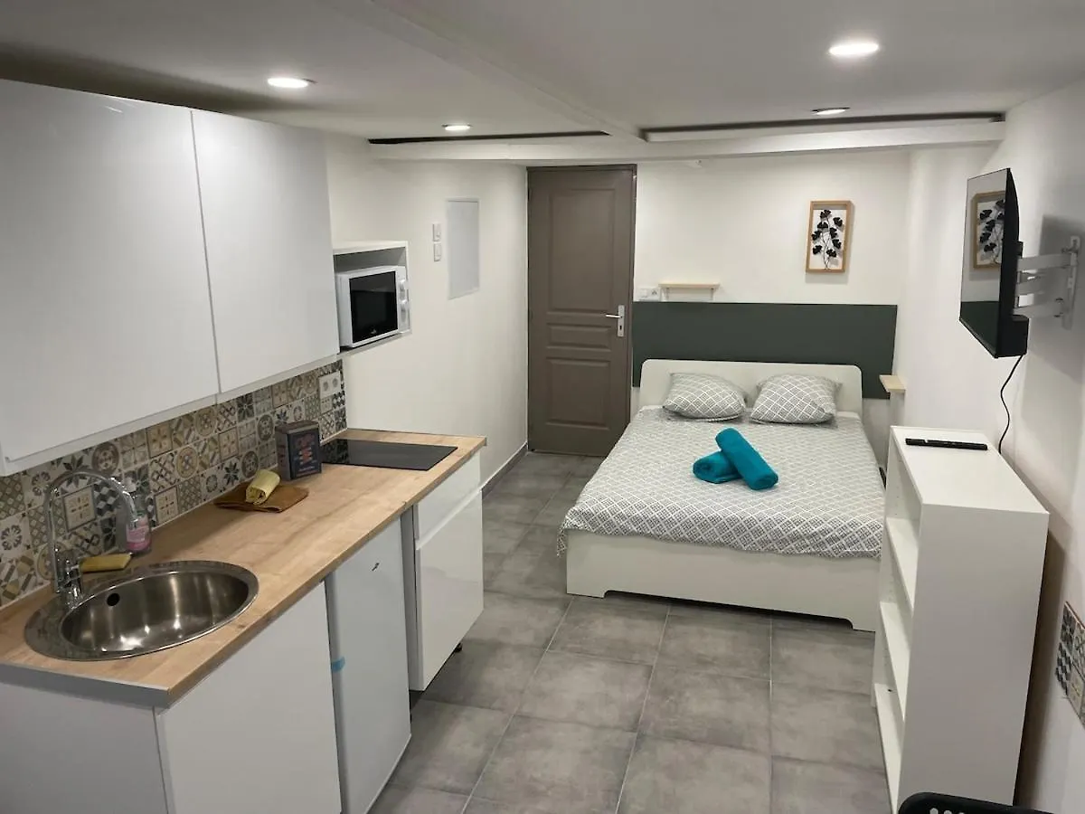 Studio Centre Historique Port La Ciotat - Le 25B Piroddi Apartment